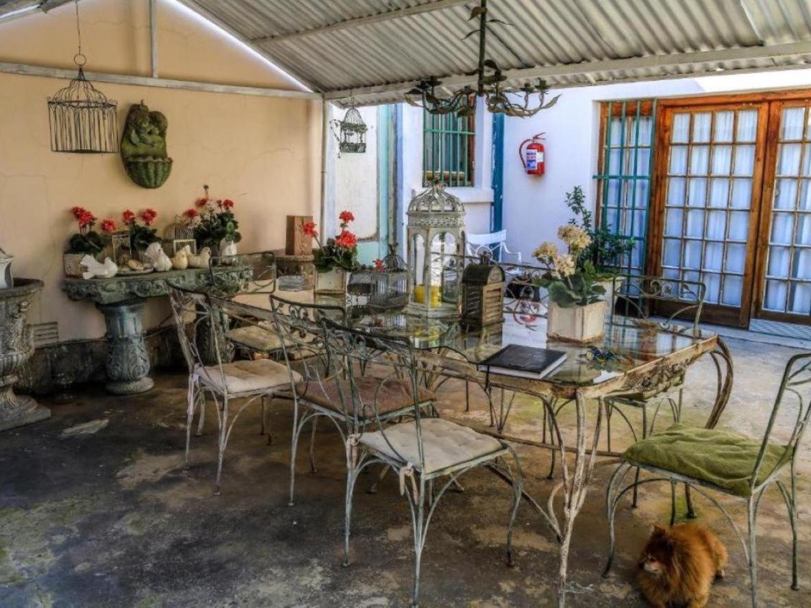 The Green Acorn Guest House Ficksburg Exterior foto